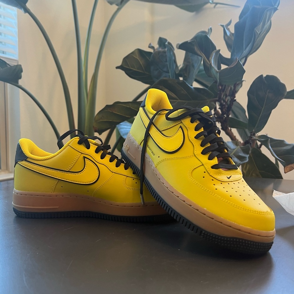 Nike Air Force 1 Low No. 2 Pencil New!